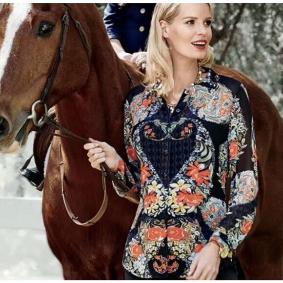 Cabi Blouse Size Small Amour Floral Heart Navy Blue Button Up Shirt Romantic - Picture 2 of 9